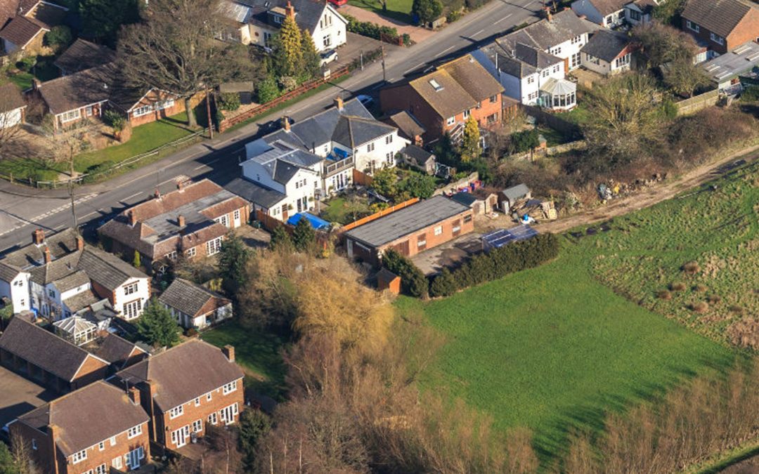 Warfield Street, Warfield